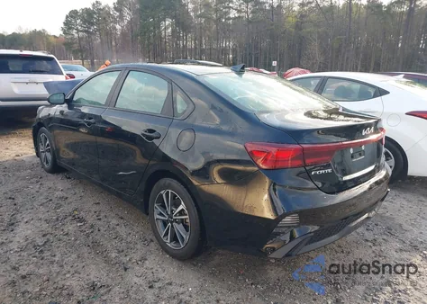 2024 Kia Forte Lxs из США, поврежденный, VIN 3KPF24AD7RE799390